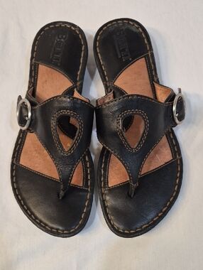 Born Black Leather Thong Sandals with Tan Insole